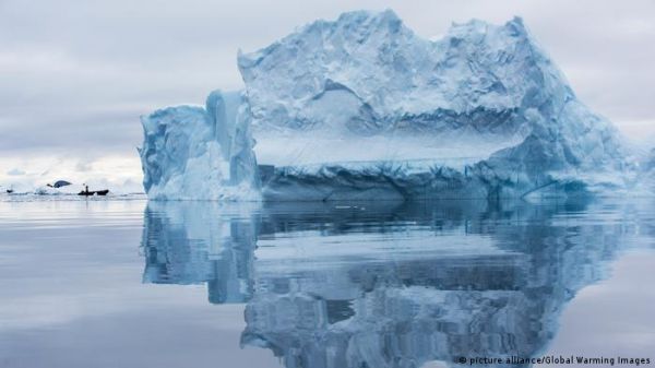 अंटार्कटिक की समुद्री बर्फ में कमी का रिकॉर्ड फिर टूटा