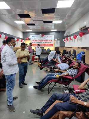मंत्रालय कर्मचारी संघ ने किया रक्तदान