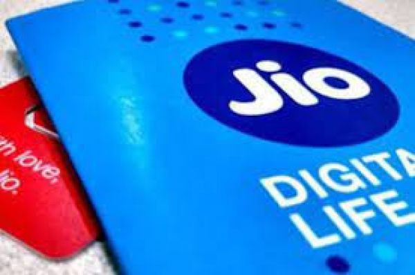 एयरटेल को पीछे छोड़कर वायरलाइन खंड में जियो दूसरे स्थान पर पहुंची