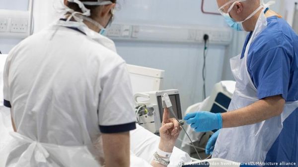 505 दिनों तक कोविड पॉजिटिव रहा यह शख्स