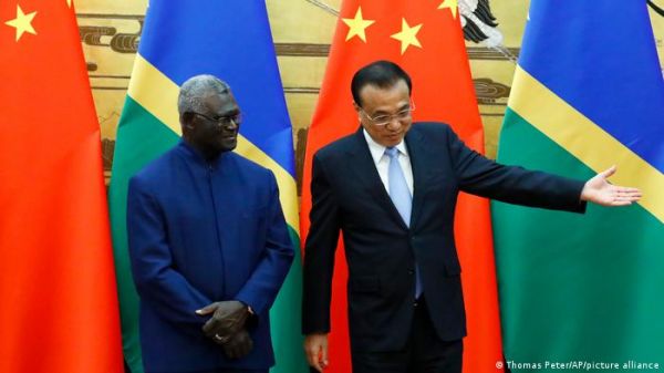 चीन-अमेरिका की रस्साकशी में सोलोमन आइलैंड्स का क्या होगा?