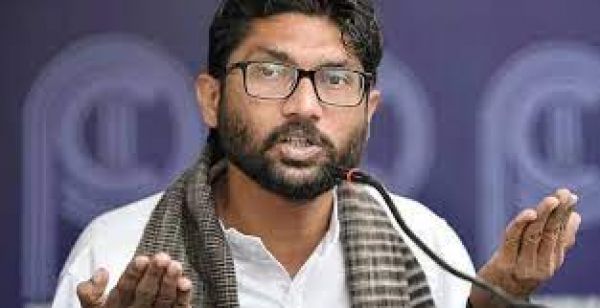 जिग्नेश मेवाणी को मिली ज़मानत, असम पुलिस ने किया था गिरफ़्तार