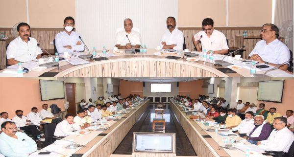 स्वामी आत्मानंद उत्कृष्ट स्कूलों में शिक्षकीय और गैरशिक्षकीय कोई भी पद खाली न रहे-प्रमुख सचिव स्कूल शिक्षा