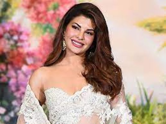 मनी लॉन्ड्रिंग केस: बॉलीवुड एक्ट्रेस जैकलिन फर्नांडिस पर ED की कार्रवाई, 7.27 Cr की संपत्ति अटैच