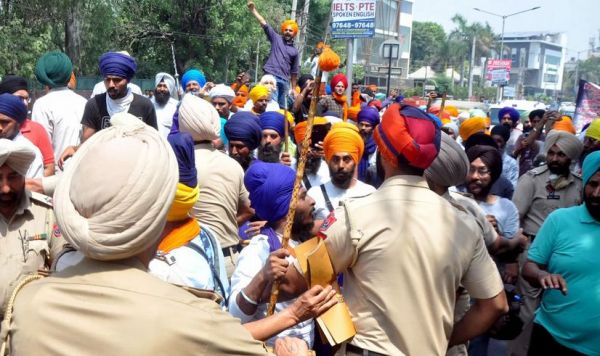 खालिस्तानी सबक लें पाकिस्तान से