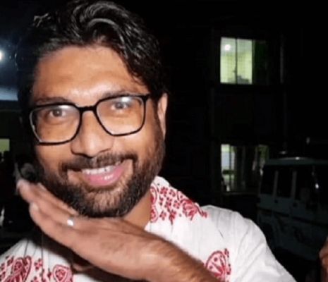 ‘छत्तीसगढ़’ का संपादकीय :  जिग्नेश मेवाणी के खिलाफ असम की साजिश के खतरे