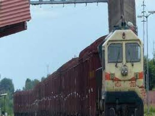 Indian Railways का कोयला संकट के चलते बड़ा फैसला, 20 द‍िन कैंस‍िल रहेंगी 1100 से ज्‍यादा ट्रेनें