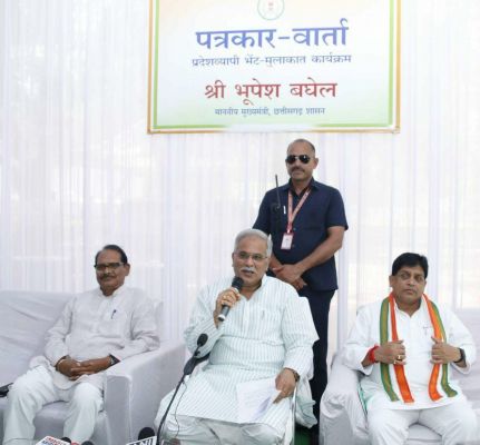 सरकारी योजनाओं ने आदिवासियों का दिल जीता, नक्सली सिमटकर रह गए