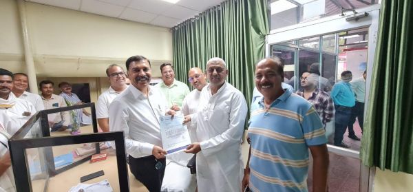 गौण खनिज खदानों में राजपत्र के अधिनियमों को लागू करने चेम्बर का अकबर से आग्रह