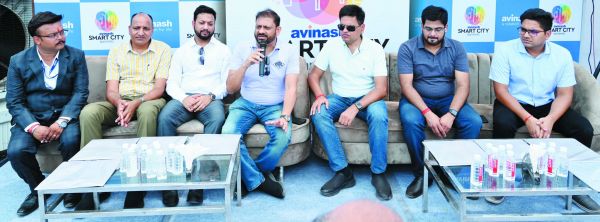 अविनाश स्मार्ट सिटी में अपार्टमेंट की भव्य लॉन्चिंग, पहले ही दिन तकरीबन 500+ ने पहुंचकर जानी खूबियां