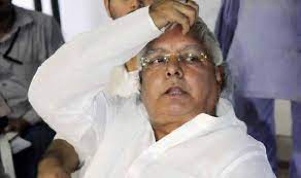 सीबीआई ने लालू प्रसाद यादव के खिलाफ नया मामला दर्ज किया, कई जगह छापे मारे