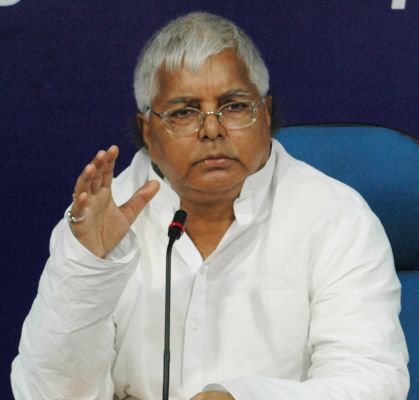 सीबीआई ने लालू प्रसाद यादव के खिलाफ नया मामला दर्ज किया, कई जगह छापे मारे