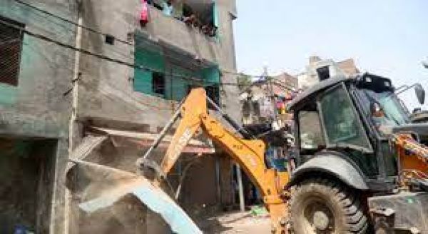 कांग्रेस सांसद ने देश के कुछ हिस्सों में चल रही बुलडोजर संस्कृति की आलोचना की