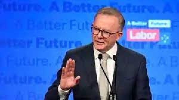 अल्बानीस ने ऑस्ट्रेलिया के प्रधानमंत्री पद की शपथ ली, क्वाड शिखर वार्ता के लिए तोक्यो रवाना