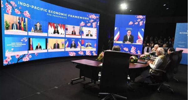 चीन की टक्कर में नया पैंतरा