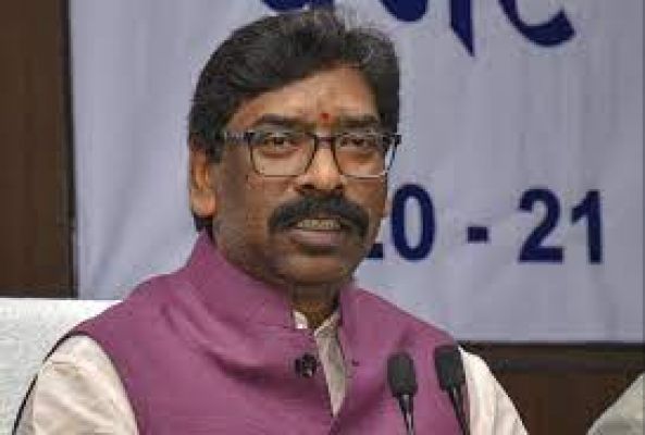 रांची की प्रयोगशाला में पशु-पक्षियों के लिए टीकों की सालाना एक करोड़ खुराक तैयार होगी : सोरेन