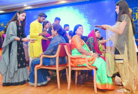 जेसीआई रायपुर मैक युनाईटेड द्वारा मदर्स डे का आयोजन