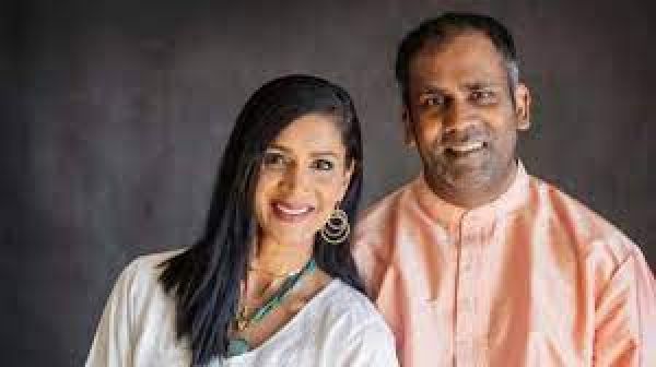 बचपन के बिछड़े भाई-बहन, 42 साल बाद कैसे मिले?