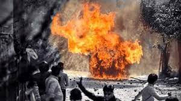 दिल्ली दंगे : अदालत ने नेताओं को जवाब देने के लिये दो हफ्तों का वक्त दिया