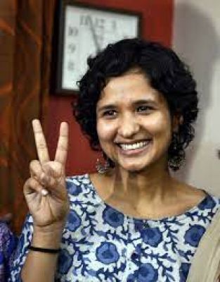 UPSC 2021 टॉपर श्रुति शर्मा ने सिविल सेवा परीक्षा में सफलता के लिए दिए टिप्स