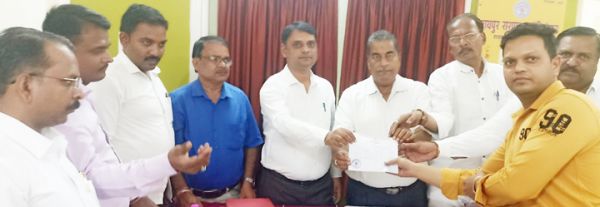 साहूकारी लाइसेंस लेने जुटे सराफा कारोबारी