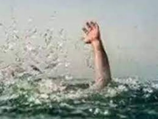तमिलनाडु में तीन बच्चों सहित सात लोग नदी में डूबे