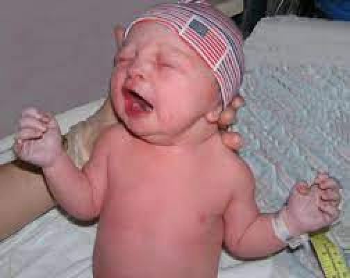 अमेरिका में नवजात को दिए जाने वाले शिशु आहार पर भारी संकट