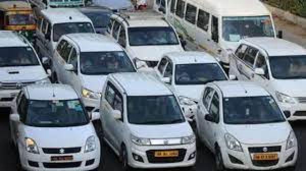 उबर कैब में आधार कार्ड से लेकर केक तक भूल जाते हैं यात्री, मुंबई सबसे भुलक्कड़ शहर : रिपोर्ट