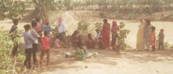 तालाब में डूबने से 2 बच्चियों की मौत