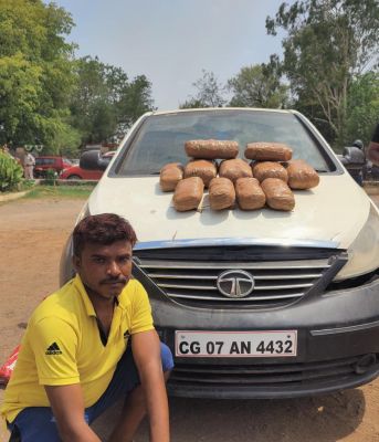 इंडिगो कार में  एक लाख का गांजा लेकर अमलेश्वर जा रहा तस्कर गिरफतार