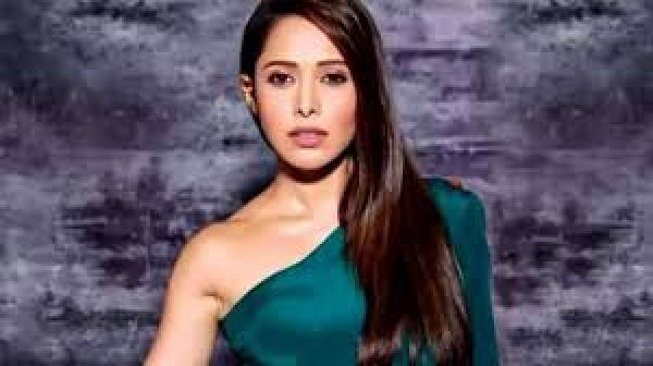 फिल्म की शूटिंग के दौरान कंडोम को लेकर महसूस की सामाजिक वर्जना : नुसरत भरूचा