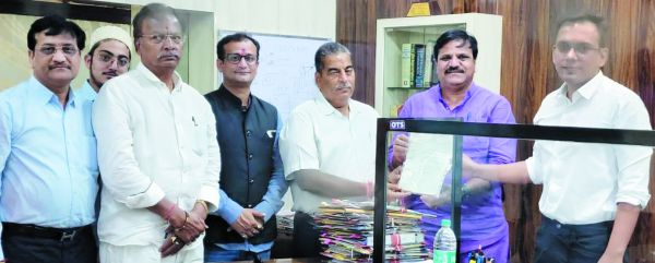 एक माह में धरना स्थल स्थानांतरण का रायपुर कलेक्टर का आश्वासन-सराफा एसोसिएशन