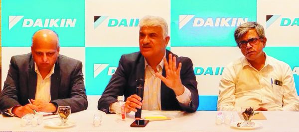 डाइकिन इंडिया के रायपुर ऑफिस की भव्य लांचिंग,  2022 सीरीज के नए रूम एयरकंडीशनरों के साथ अब राजधानी में मिल पाएगी बेहतर सेल्स-सर्विस