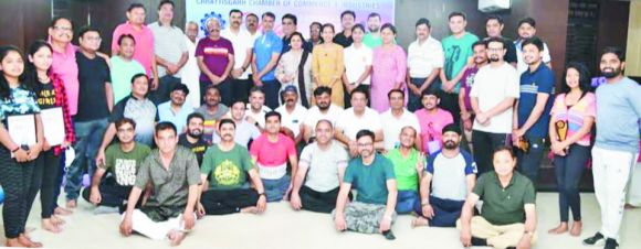  व्यापारियों में योग एवं स्वास्थ्य के प्रति नई ऊर्जा का संचार हुआ-पारवानी, चेम्बर का योग शिविर