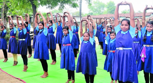 बालको द्वारा विश्व योग दिवस पर विभिन्न कार्यक्रम