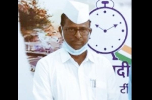 शिवसेना ने डिप्टी स्पीकर से की 12 बागी विधायकों को अयोग्य घोषित करने की मांग
