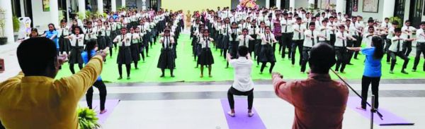 जेपी इंटरनेशनल में योग दिवस और संगीत दिवस पर विविध मनोरंजक कार्यक्रम के साथ विशेष प्रार्थना सभा का आयोजन