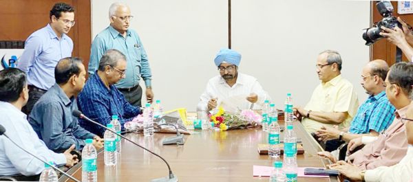 एसईसीएल और एमपी पावर जनरेटिंग कंपनी का 660 मेगावॉट यूनिट एमओयू पर हस्ताक्षर