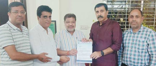   बढ़ा फुटवेयर जीएसटी पूर्ववत करने, अनब्रांडेड प्रीपैक्ड खाद्यान्नों पर लगे 5 प्रतिशत छूट का छग चेम्बर का सांसद सोनी को आग्रह