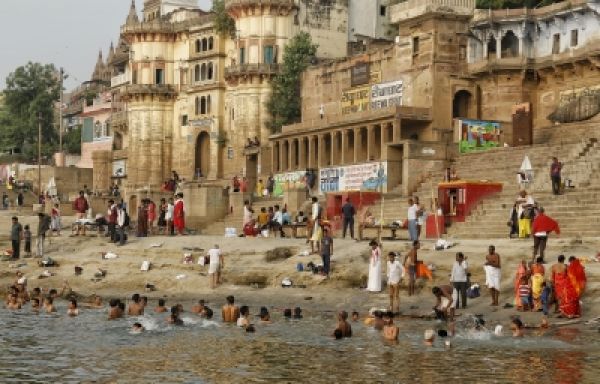 वाराणसी को 'रात्रि बाजार' का तोहफा देंगे प्रधानमंत्री मोदी