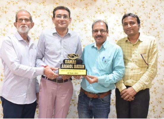 चोपड़ा को छग आर्टिस्ट एसो. द्वारा समाज रत्न