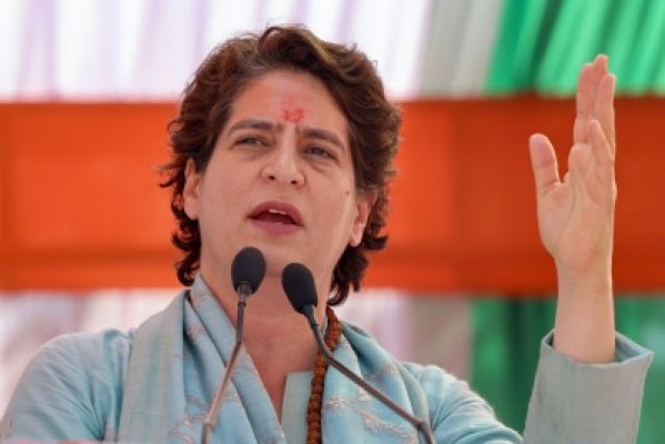 संसद में देश के अन्नदाताओं के लिए 'आंदोलनजीवी' शब्द किसने प्रयोग किया था?: प्रियंका गांधी