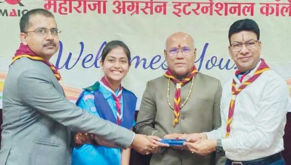 मैक रोवर एंड रेंजर टीम यू-ट्यूब चैनल लांच गवर्नर अवार्ड टेस्टिंग कैम्प के लिए विद्यार्थी सम्मानित