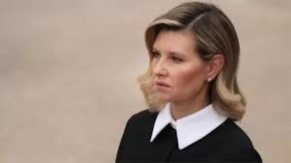 यूक्रेन के राष्ट्रपति ज़ेलेंस्की की पत्नी युद्ध के बीच अचानक अमेरिका क्यों पहुंचीं