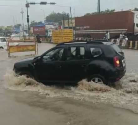 गुरुग्राम : भारी बारिश से कई इलाकों में जलजमाव