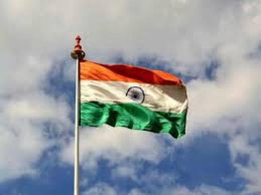 कुतुब मीनार से लेकर चारमीनार तक 'तिरंगा' के रंगों से रोशन नजर आए एएसआई के स्मारक