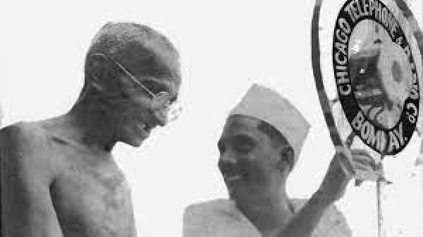 आज़ादी के 75 साल: भारत की आज़ादी की आवाज़ कैसे बना था शिकागो रेडियो