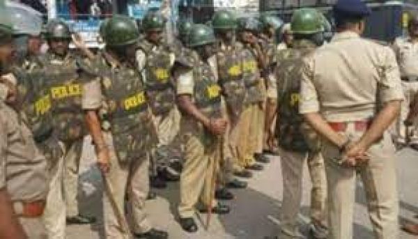 सावरकर और टीपू सुल्तान ‘फ्लेक्स’ विवाद को लेकर शिवमोगा शहर में निषेधाज्ञा लागू