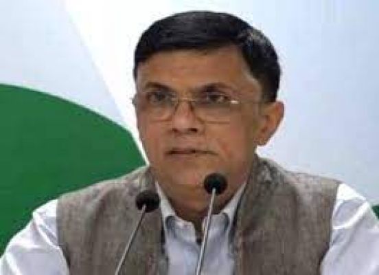 बिलकिस बानो गैंगरेप के दोषियों की रिहाई पर कांग्रेस ने पूछा- क्या यही है अमृत महोत्सव, असली मोदी कौन?