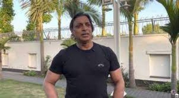 शोएब अख़्तर को ऑस्ट्रेलियाई बल्लेबाज़ पर आया ग़ुस्सा, इस हरकत को कहा 'शर्मनाक'